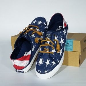 Sperry Seacoast Isle Stars and Stripes boat shoe 7